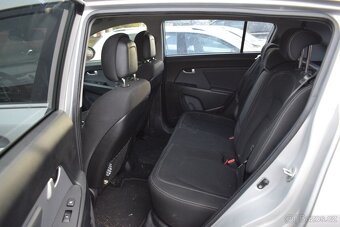 Kia Sportage 2.0CRDi/4X4/MANUÁL/ČR/ČTĚTE/ - 13