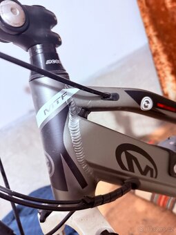 Dámské trekové elektrokolo MTF - 13