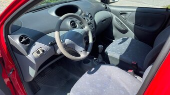 Toyota Yaris, 1.0 VVT- I 50KW, RV 7/2001 - 13