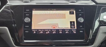 VW Touran 1,4 TSi 110kW benzín DSG Sound 7.mistný - 13