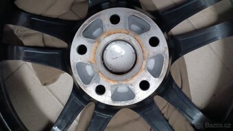 215/65/17 zimní VW Tiguan - 13