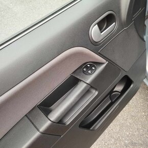 Ford Fusion 1,4i - 13