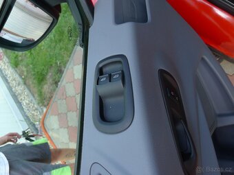 Ford Transit, 350L 2,2TDCI 6míst+klima - 13