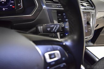 Volkswagen Tiguan Allspace 2.0 TDI VIRTUAL PO SERVISU VW-DPH - 13