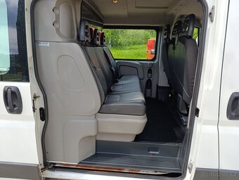 Peugeot Boxer 2.2 HDi L2H1 6míst tažné - 13