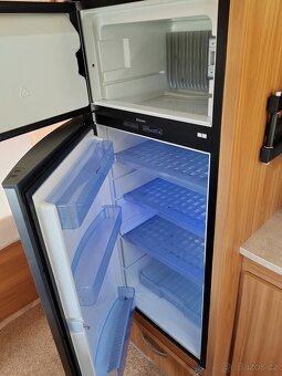 Prodám karavan Lunár Delta  Ti - 13