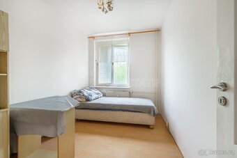 Prodej bytu 3+1, 68 m2 - Karlovy Vary - Stará Role - 13