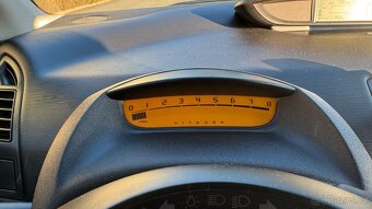 Citroën C4 1.6i 16V LPG - 13