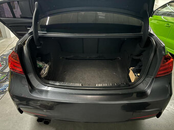 BMW 330xd F30 2013 (bez DPH 299 000kč) - 13