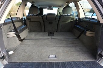 VOLVO XC90 2013 2,4D5 147KW 2013 7 MÍST MOMENTUM CZ - 13