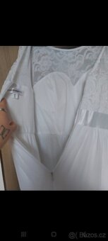 Svatební šaty a závoj - 13