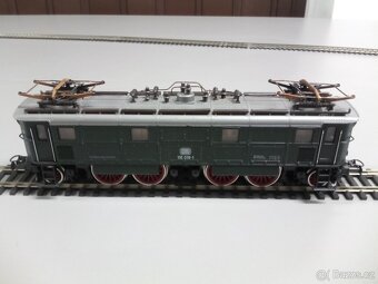 Lokomotivy ROCO HO - 13