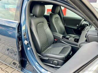 Mercedes-Benz Třídy A 200d / VÝHŘEV / LED / 2020 - 13