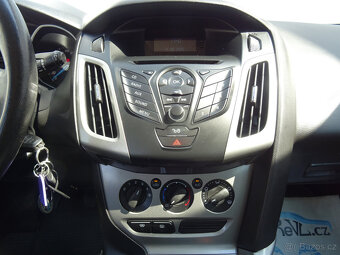 Ford Focus 1.6TDCi,1majČR,S.kniha,tažné,klimatizace,ALU - 13