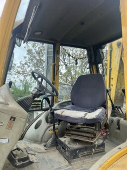 Traktorbagr Komatsu WB 93 R - 13