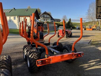 Vyvažecí vlek vyvažečka, vývozka MTM 10T Ruka 6.6m - 13