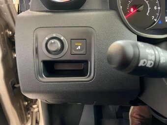 Dacia Duster, 1.2 TCE - CZ - 1.Majitel - 13