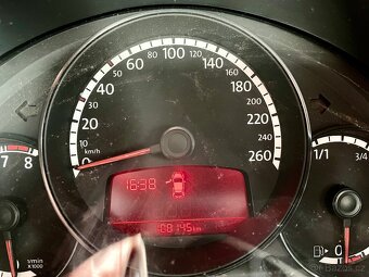 VW New Beatle 1.2 77kW, uj 108tis, 2016, 2.maj. AC - 13