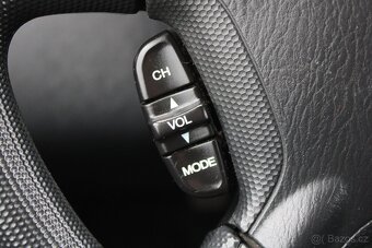 Honda CR-V 2,0 i NOVÉ V ČR,1.MAJITEL,4X4,2005 - 13