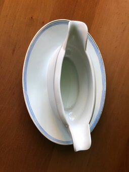Porcelánový servis (12 + 2 dílů) - 13