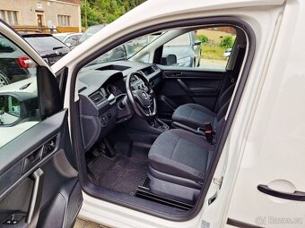 VW CADDY, 2.0 TDi, plný servis, 5 míst, NAVI - 13