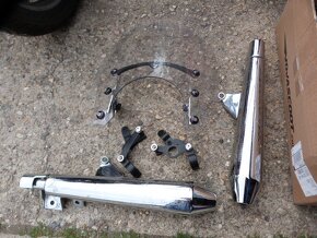 Triumph Bonneville - 13