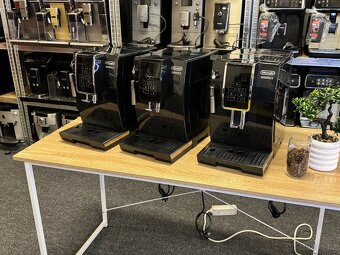 Kávovar DeLonghi Dinamica ECAM358.15.B - 13