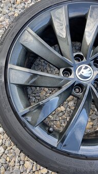 ALU KOLA včetně PNEUMATIK na ŠKODA OCTAVIA 3 - 13