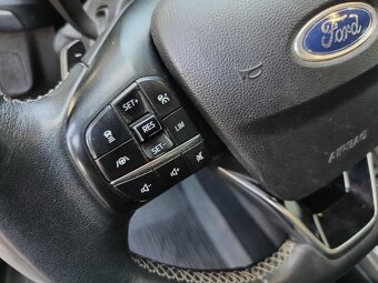 Ford FOCUS 2.0 TDCi mk4 8AT TITANIUM B&O - 13
