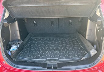 Suzuki SX4 S-Cross 1.4 turbo benzín 103kw/140PS - 13