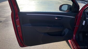 SUZUKI SWIFT 1.6i SPORT - 13