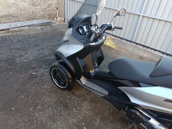 Piaggio mp3 500 LT ABS,ASR cz doklady v ceně šedá - 13