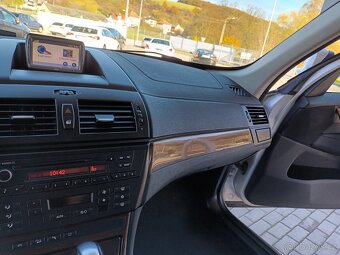 BMW X3 2,0 d,130kw,4x4,KŮŽE,AUTOMAT - 13