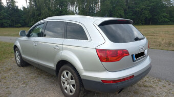 Audi Q7 - 13