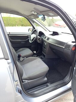 Opel Meriva 1.4 16V 66kW - 1. Majitel, 2009, STK 6/2026 - 13