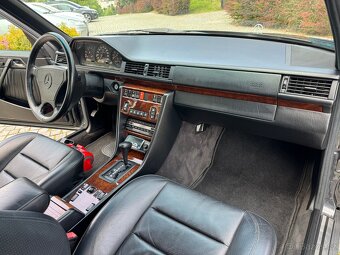 Mercedes w124 E500 500E - 13