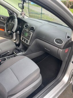 Ford focus 1.9tdci kombi - 13