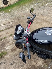 Triumph speed triple 1050 - 13