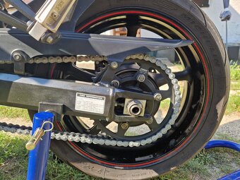 Rezervace do 15.5 Yamaha FZ6 S2 - 13