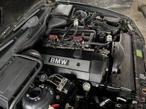 BMW e39 525i    Nepojízdné - 13