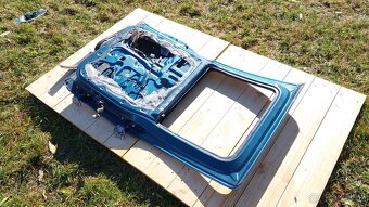 Ford Ranger: Dveře LZ zelené 1tis - 13