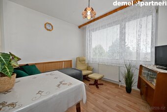 Prodej bytu 4+1 s garáží a zahradou, 78 m2, Hořice - 13