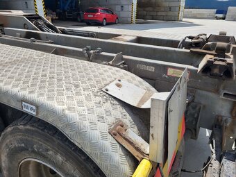 VOLVO FM12 380 6X4 - 13