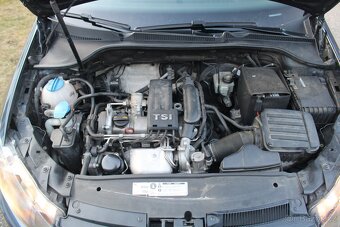 VW Golf VI 1.2 TSI 77kW po rozvodech 168tis km - 13