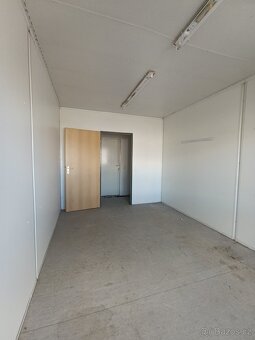 Kancelářský/obytný kontejner CORLEONE ( 3 × 6 a výška2,8m) - 13