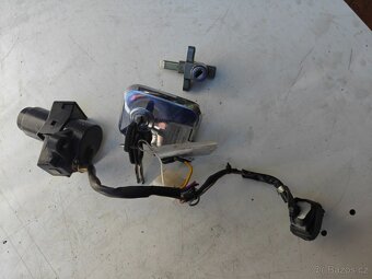 Kawasaki ER-5 - Náhradní díly - 13