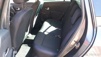 Renault Clio - 13