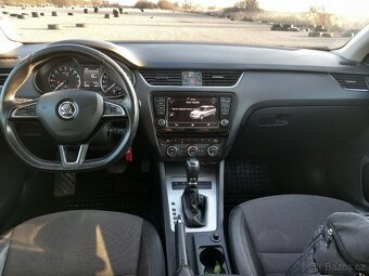 Škoda Octavia Combi 2.0 TDI Elegance/Style DSG - 13