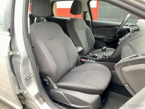 FORD FOCUS 1,5TDCi / NAVI / VÝHŘEV  / 2017 - 13