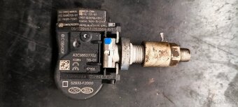 Prodám originál hyundai alu kola 16" + letní + tpms - 13